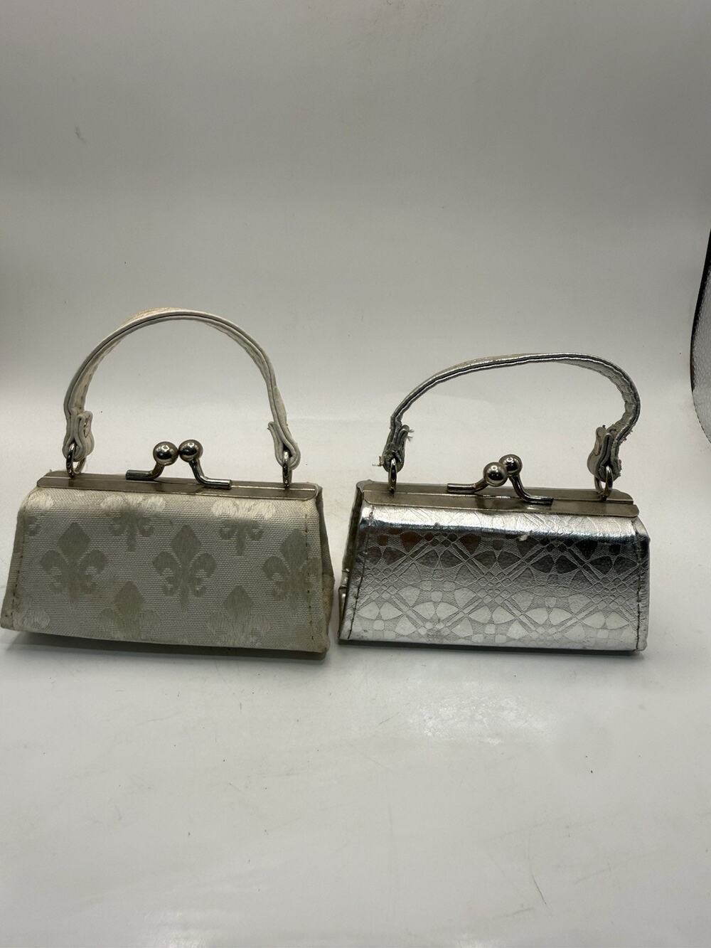 Tic.Tok Mini Purse Lipstick Coin Holder Kiss Lock Silver White Lot of 2 4” *